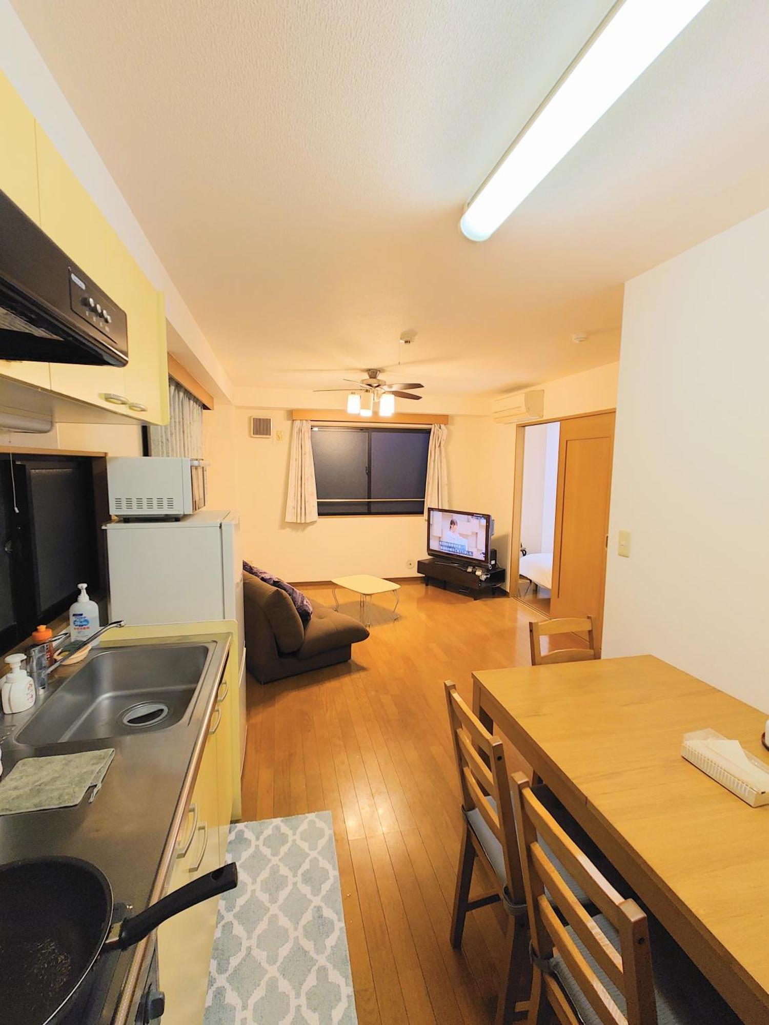 Honeys Guest House Tokio Buitenkant foto