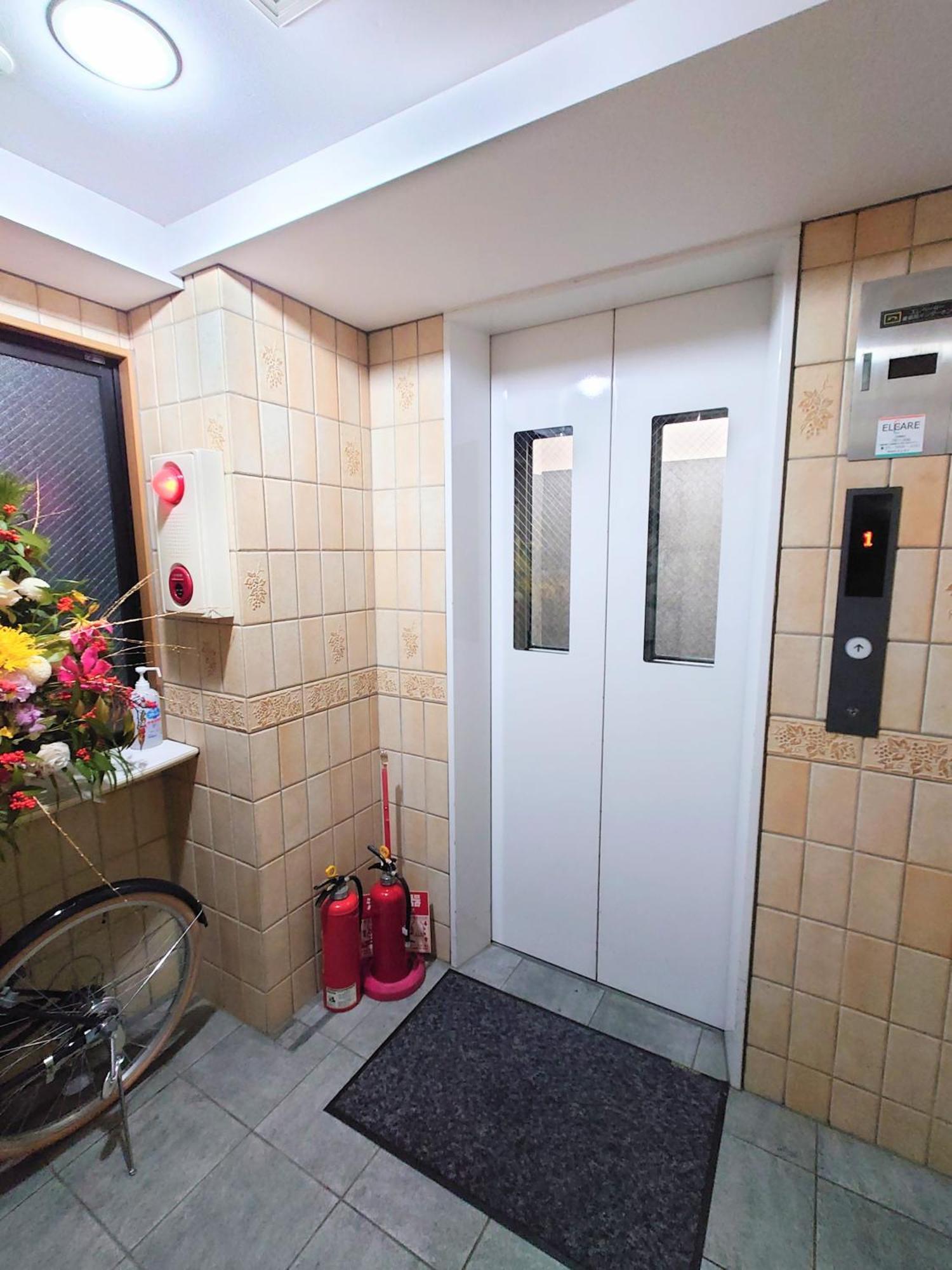 Honeys Guest House Tokio Buitenkant foto